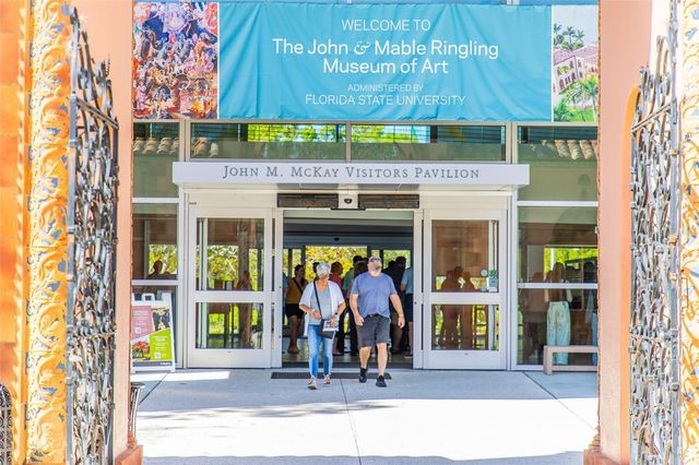 5013 BAY SHORE ROAD, Sarasota, FL 34234