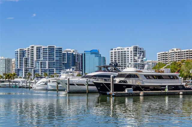 5013 BAY SHORE ROAD, Sarasota, FL 34234