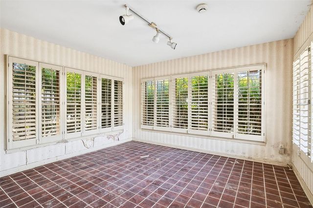 5013 BAY SHORE ROAD, Sarasota, FL 34234