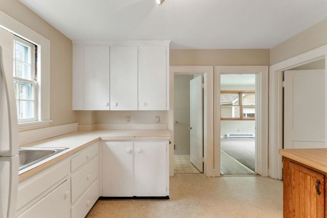 39 Latham Court, Burlington, VT 05401