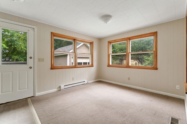 39 Latham Court, Burlington, VT 05401