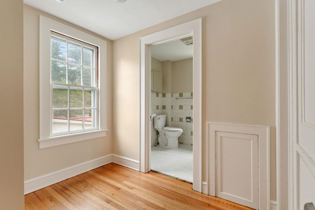 39 Latham Court, Burlington, VT 05401