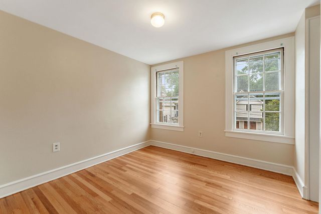 39 Latham Court, Burlington, VT 05401