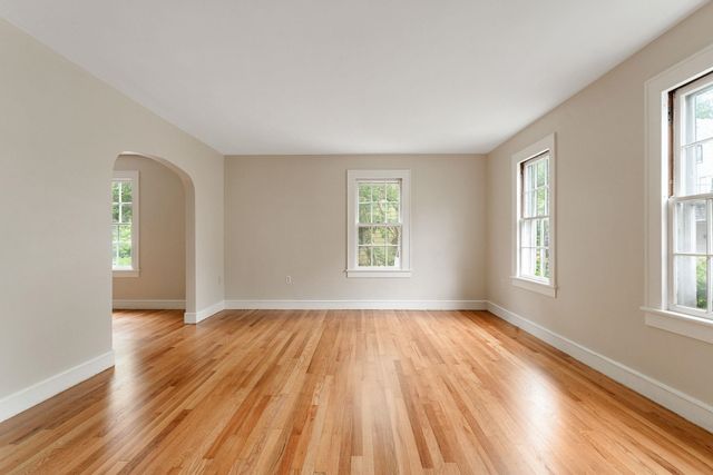 39 Latham Court, Burlington, VT 05401