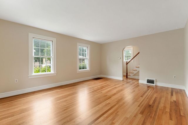 39 Latham Court, Burlington, VT 05401