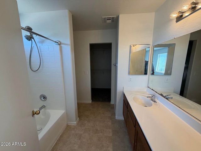 16005 W Larkspur Drive, Goodyear, AZ 85338