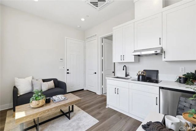 16009 Willows Court, Whittier, CA 90604