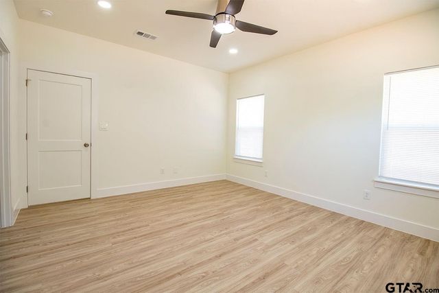 525 N Washington Street, Grand Saline, TX 75140