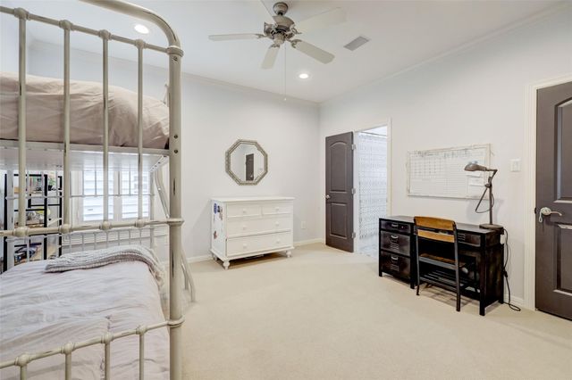 4004 Childress Street, Houston, TX 77005