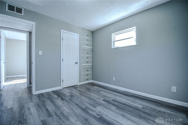 4713 Vanguard Avenue, Dayton, OH 45417