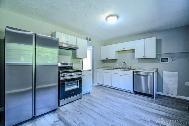 4713 Vanguard Avenue, Dayton, OH 45417