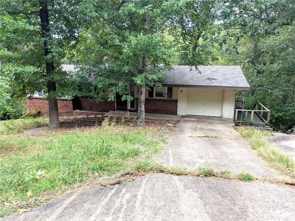 43 Billingsley Drive, Bella Vista, AR 72715