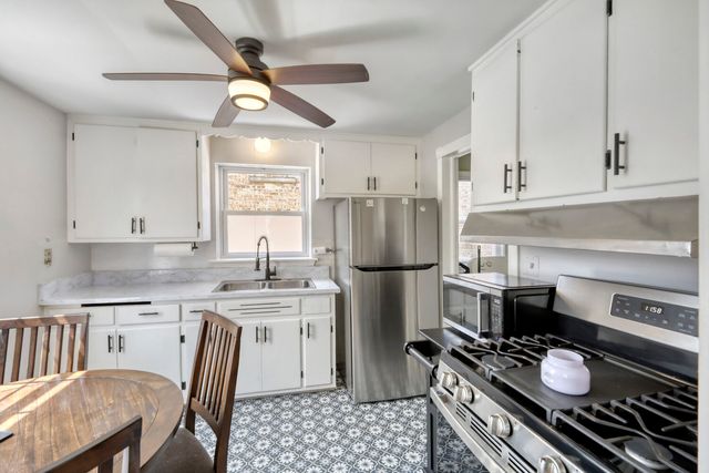 3504 W 107th Street, Chicago, IL 60655