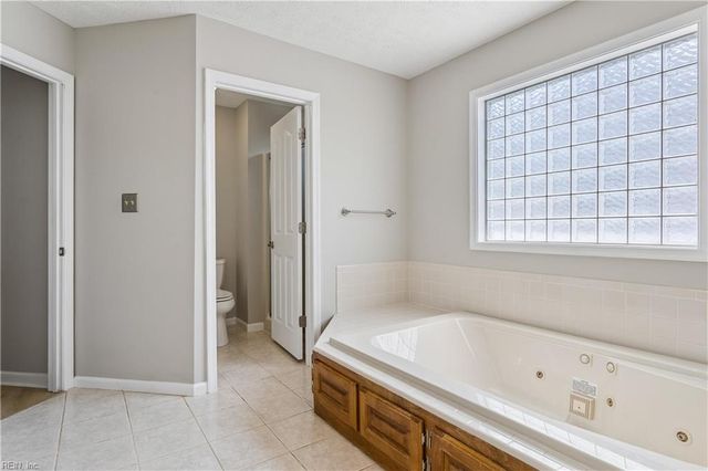 107 Swanson CT, Yorktown, VA 23693