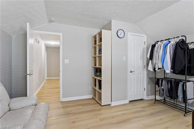 107 Swanson CT, Yorktown, VA 23693