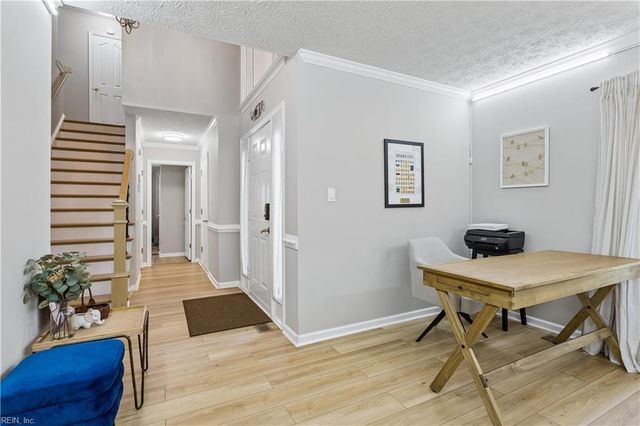 107 Swanson CT, Yorktown, VA 23693