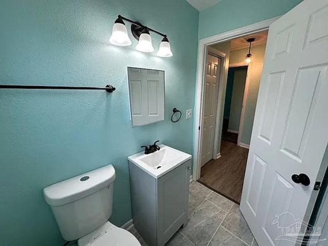 1011 Trenton Dr, Pensacola, FL 32505