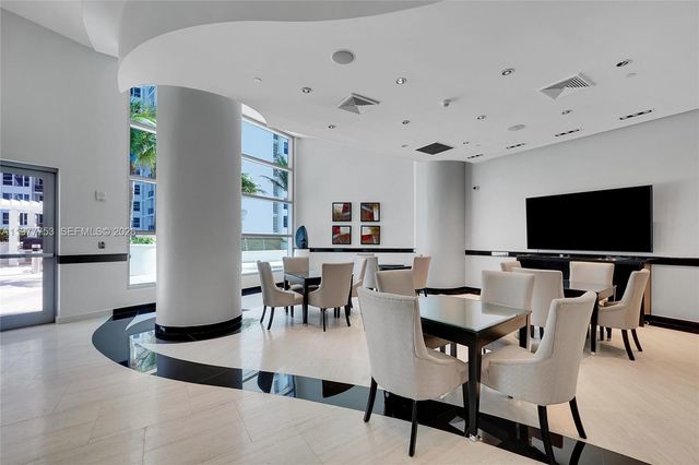 3101 S Ocean Drive 2807, Hollywood, FL 33019