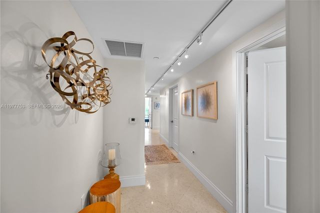 3101 S Ocean Drive 2807, Hollywood, FL 33019