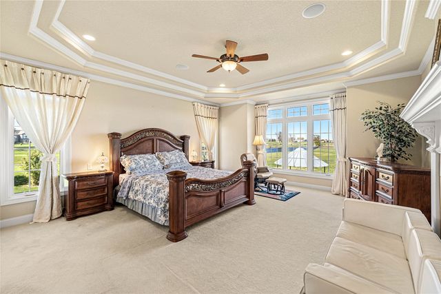 716 NE Pinnacle Court, Ankeny, IA 50021