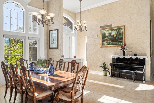 716 NE Pinnacle Court, Ankeny, IA 50021