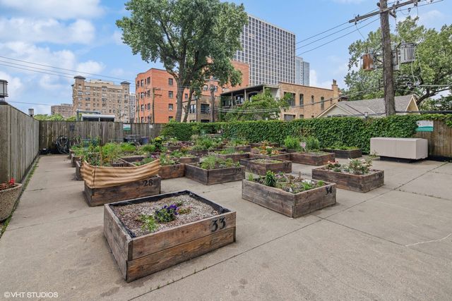 4250 N Marine Drive 1803, Chicago, IL 60613