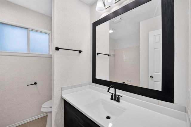 412 Westwood Drive, Friendswood, TX 77546