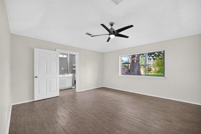 412 Westwood Drive, Friendswood, TX 77546