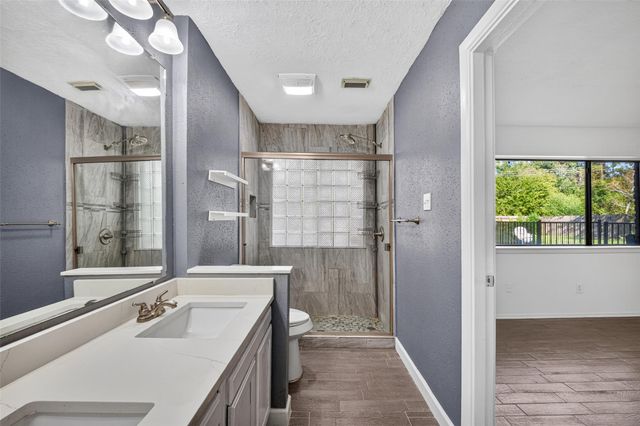 412 Westwood Drive, Friendswood, TX 77546