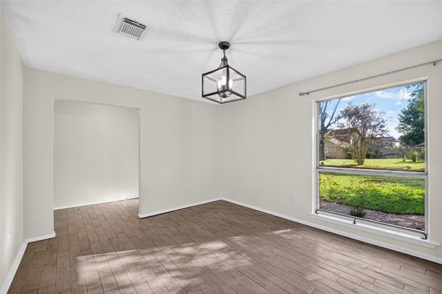412 Westwood Drive, Friendswood, TX 77546