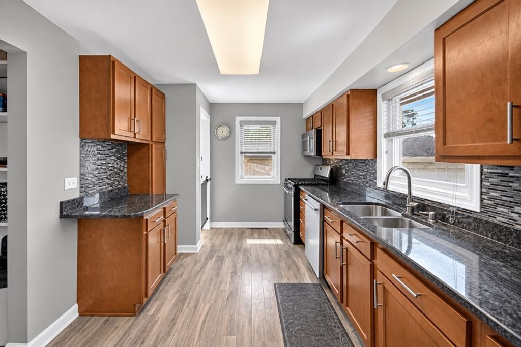 3427 Adams Street, Lansing, IL 60438 — photo 5