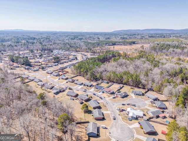 33 Hunters Glen Road, Rome, GA 30165