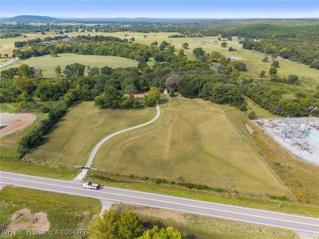 103861 US Highway 59, Sallisaw, OK 74955