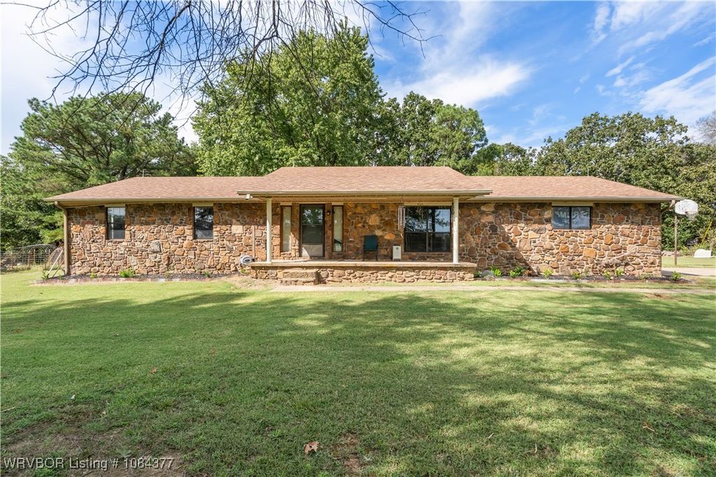 103861 US Highway 59, Sallisaw, OK 74955