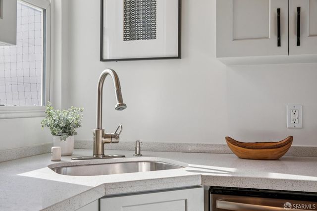 3465 17th Street, San Francisco, CA 94110