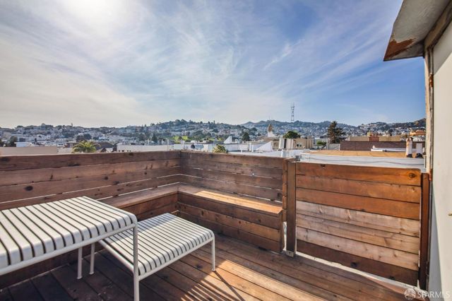 3465 17th Street, San Francisco, CA 94110