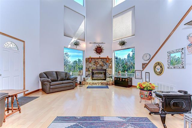 3719 MOORES LAKE ROAD, Dover, FL 33527