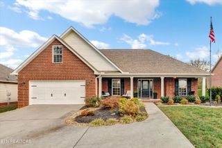 2034 Cherokee Drive, Maryville, TN 37801
