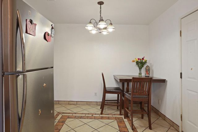 5238 E Sonora St, Stockton, CA 95215