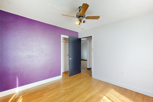 1906 Chapman Ave, Olivehurst, CA 95961