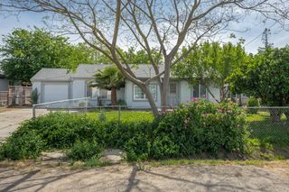 1906 Chapman Ave, Olivehurst, CA 95961