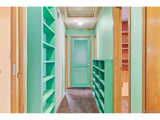 746 Bow Mountain Rd, Boulder, CO 80304