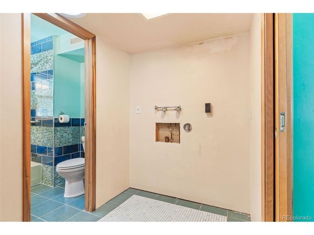 746 Bow Mountain Rd, Boulder, CO 80304