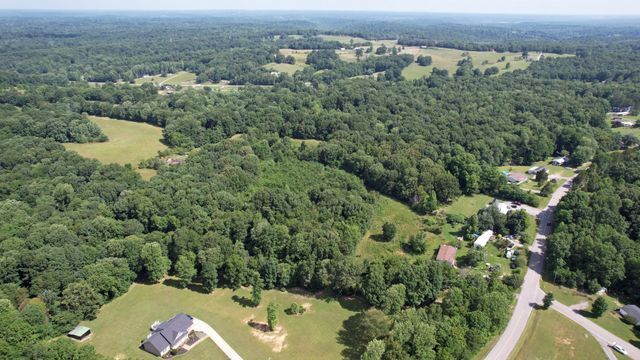 4368 Old Metal Rd, Palmyra, TN 37142