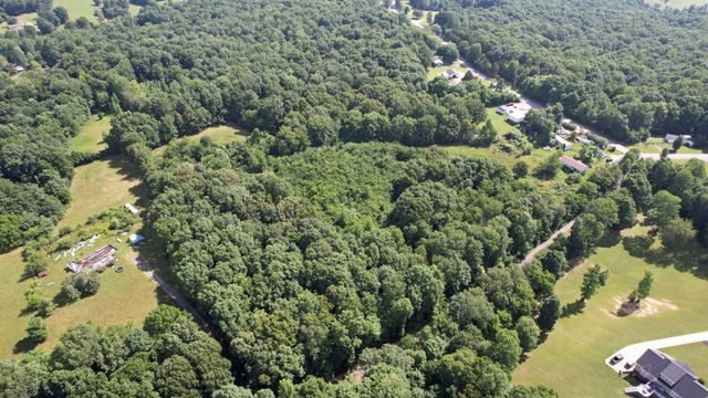 4368 Old Metal Rd, Palmyra, TN 37142