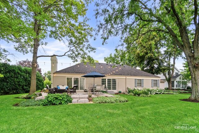 1493 Sandy Hook Street, Wheaton, IL 60189