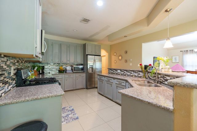 2106 Bertrand Street, Houston, TX 77093