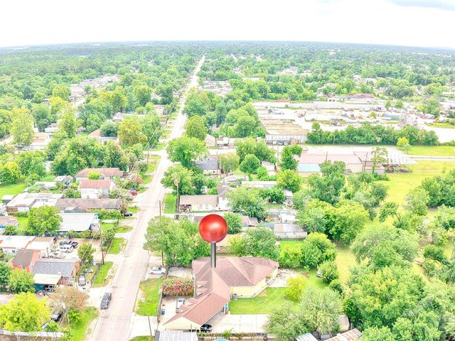 2106 Bertrand Street, Houston, TX 77093