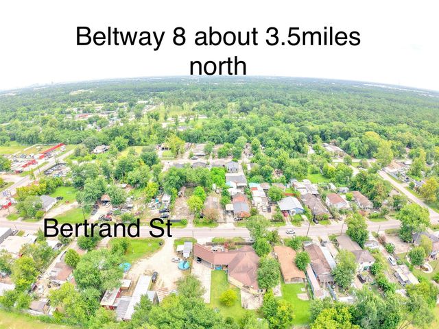 2106 Bertrand Street, Houston, TX 77093