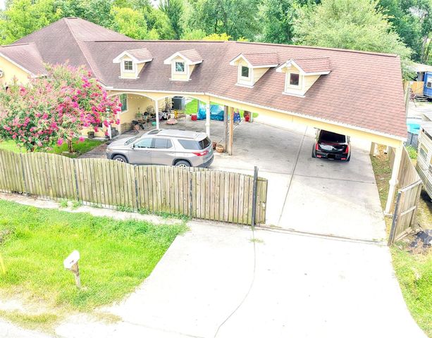 2106 Bertrand Street, Houston, TX 77093